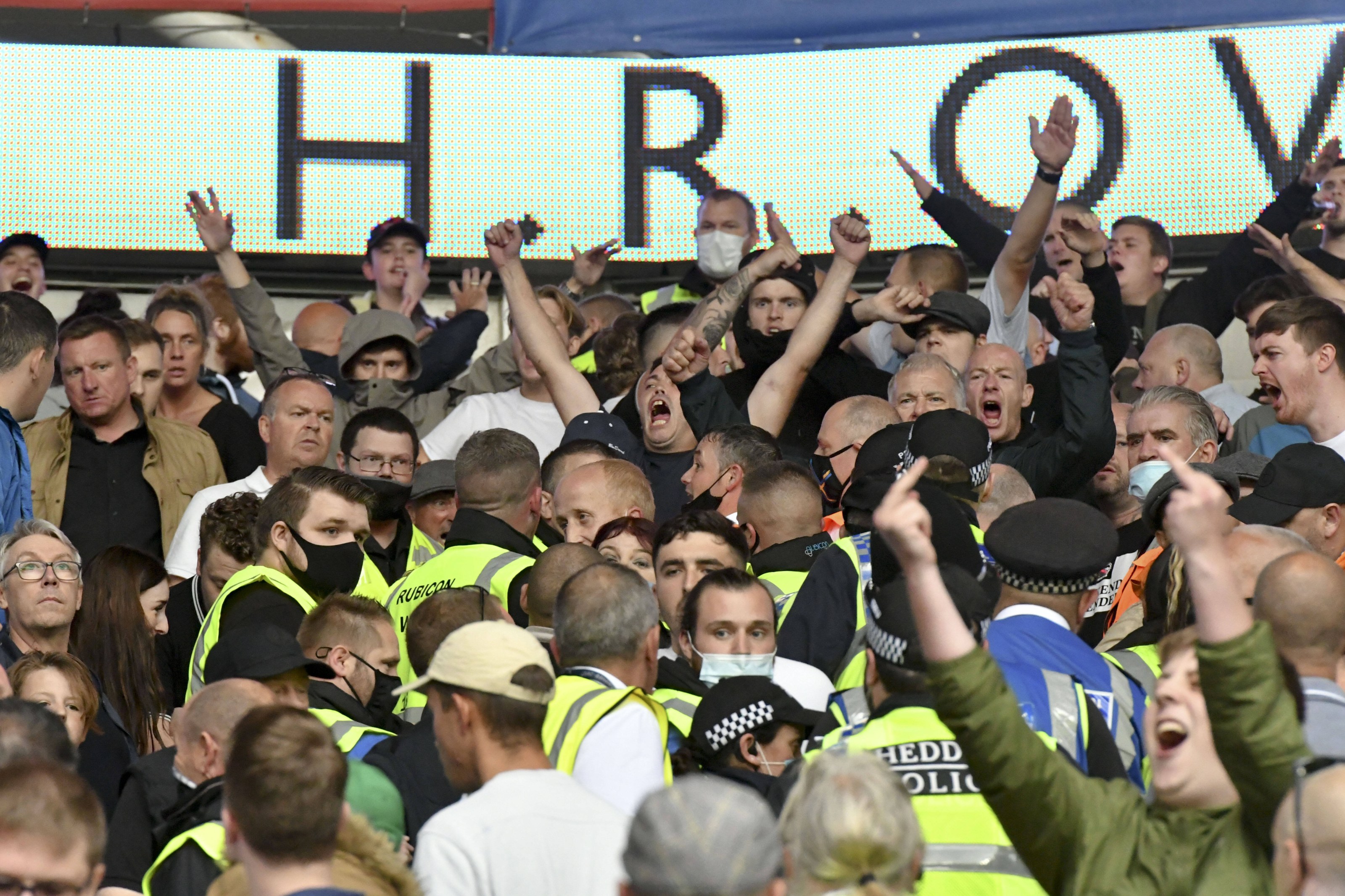 millwall west ham torna l inferno londra prepara il derby pi249 delicato da Serieagoal.it millwall west ham torna l inferno londra prepara il derby pi249 delicato