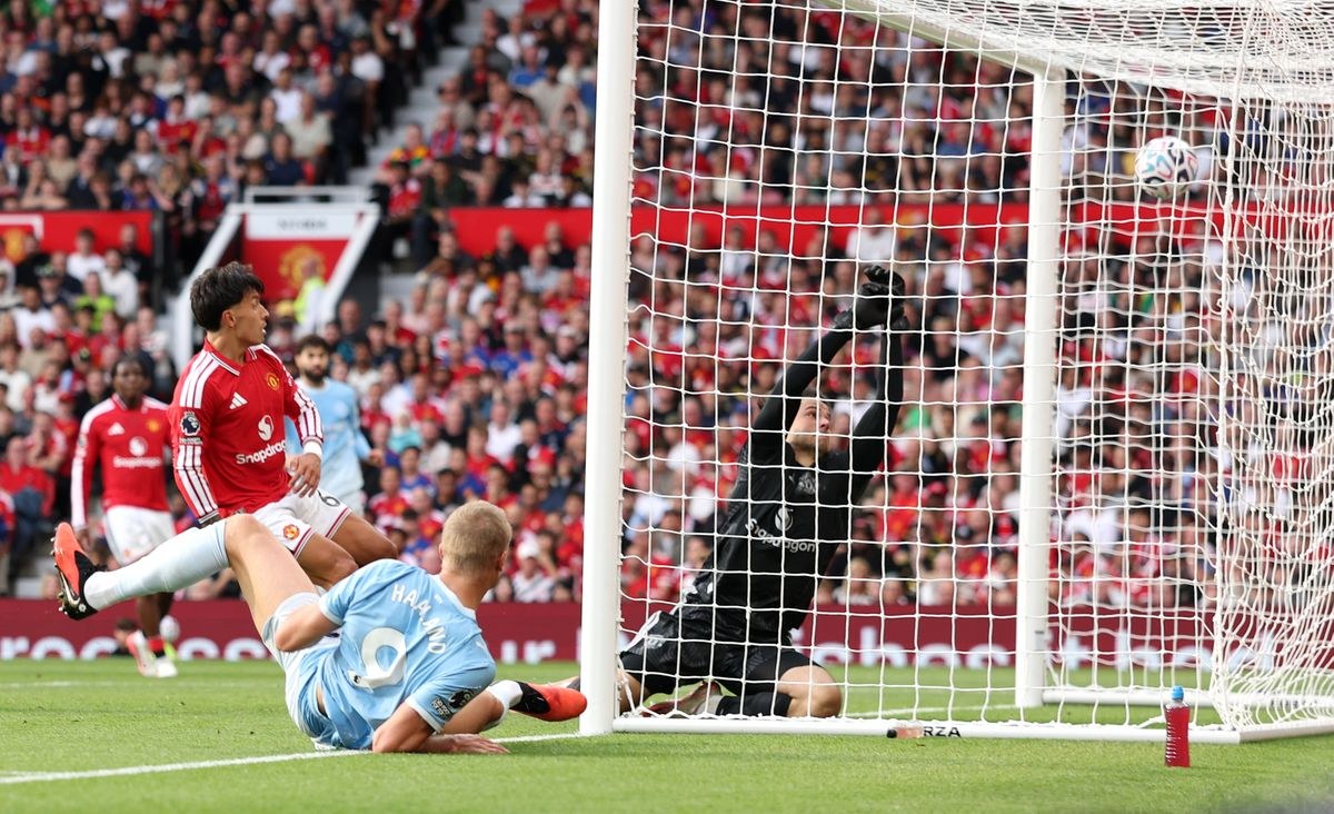 derby di manchester pro ref ammette l8217errore sul gol di haaland il var doveva richiamare oliver da Serieagoal.it derby di manchester pro ref ammette l8217errore sul gol di haaland il var doveva richiamare oliver