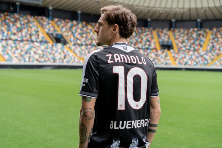 La presentazione di Zaniolo con l'Udinese