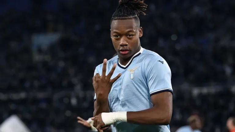 Noslin con la maglia della Lazio