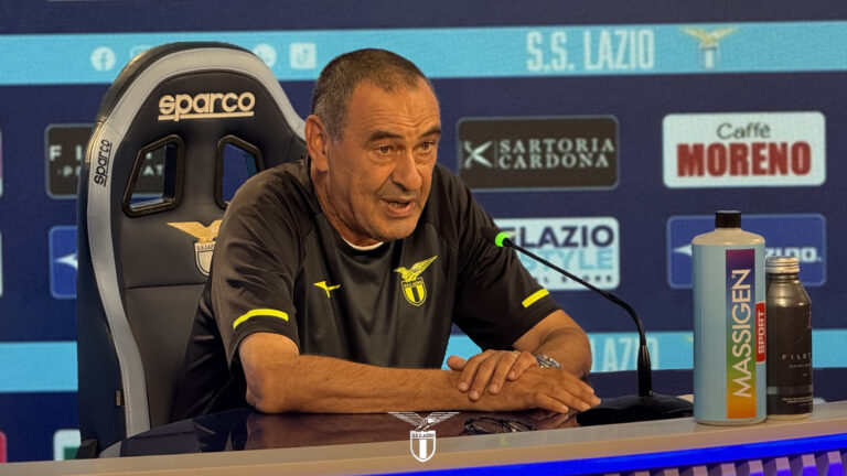 Maurizio Sarri, allenatore della Lazio, in conferenza stampa