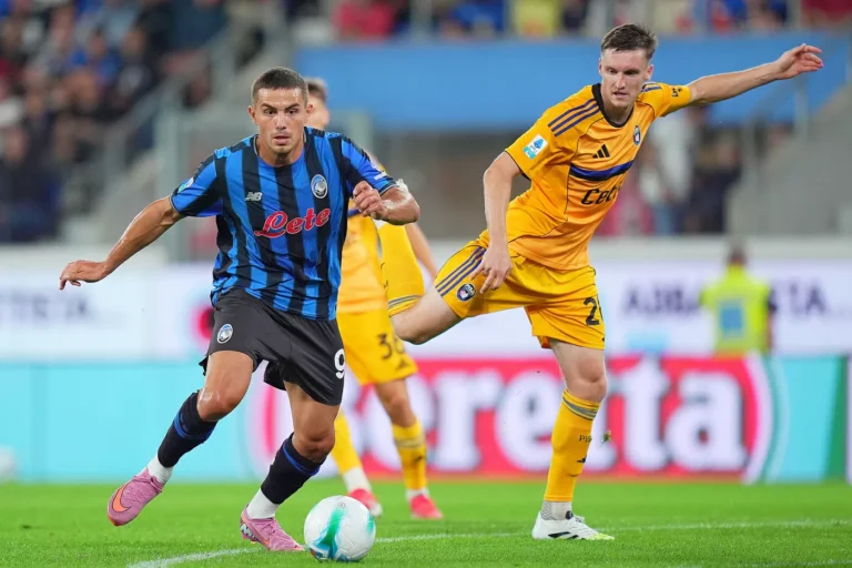 Krstovic con la maglia dell'Atalanta