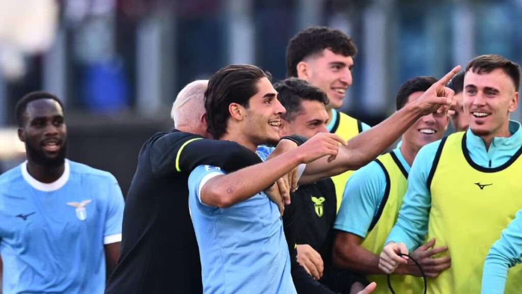 Cancellieri festeggia il gol nel finale di Lazio-Torino