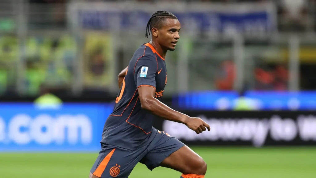 Manuel Akanji