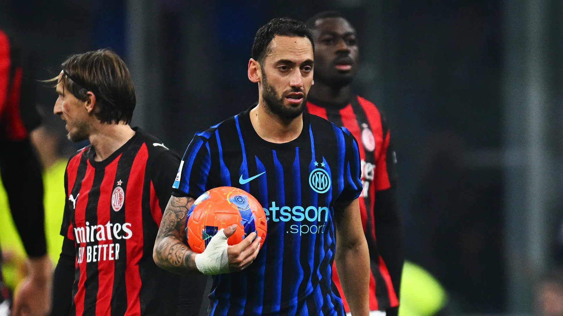 calhanoglu momento no errori pesanti e un8217inter senza un vero vice