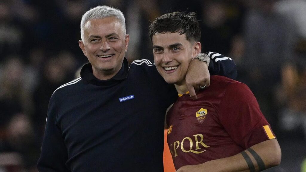 Mourinho e Dybala