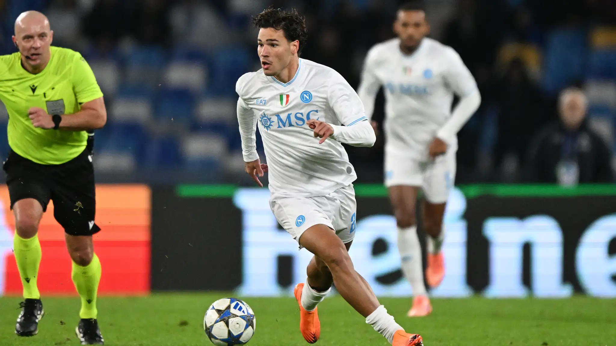 Vergara illumina il Maradona: assist, personalità e una notte che può cambiare il suo futuro al Napoli