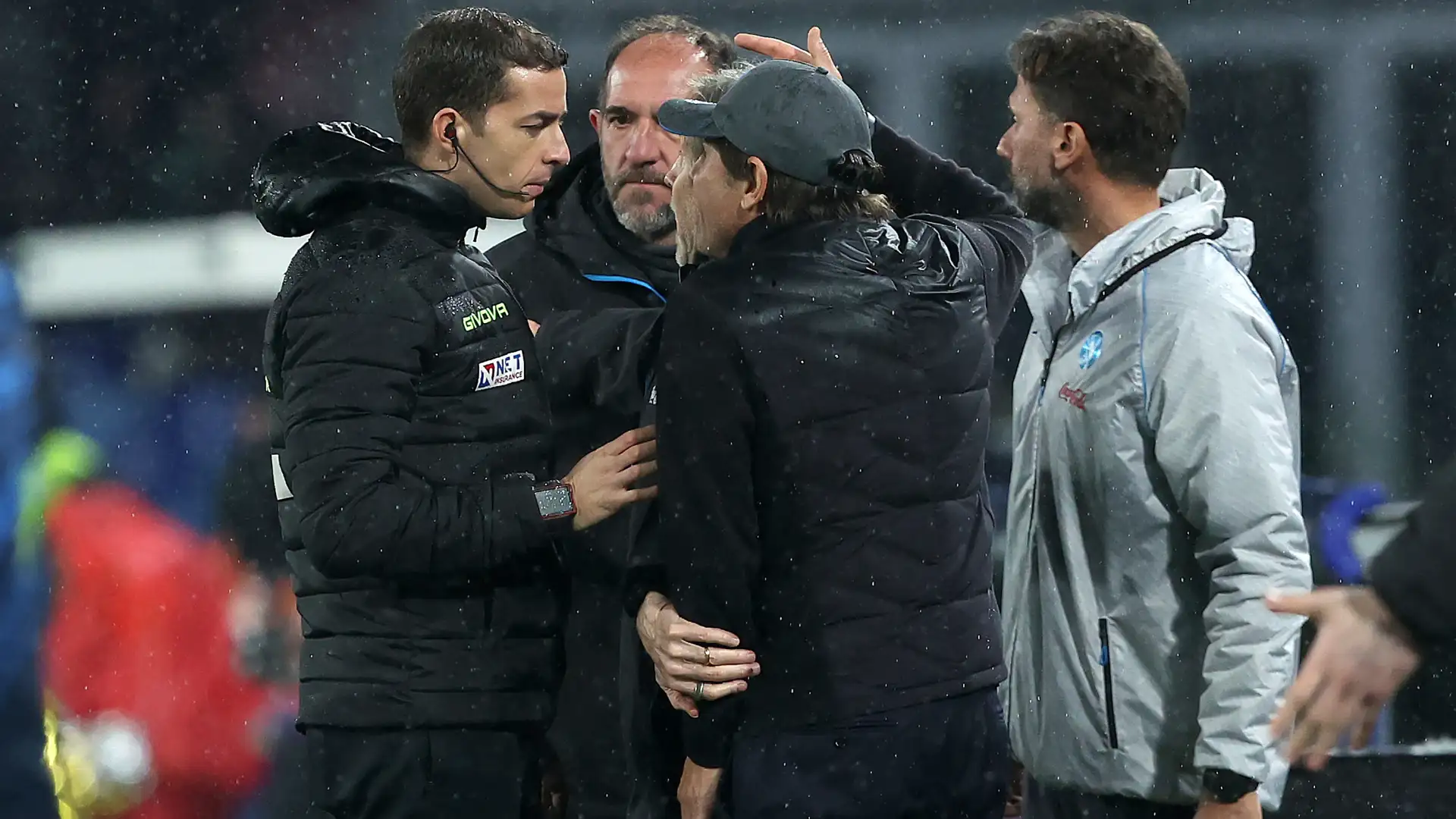 Caso Conte, insulti all’arbitro in Napoli Como: la Procura FIGC apre un fascicolo